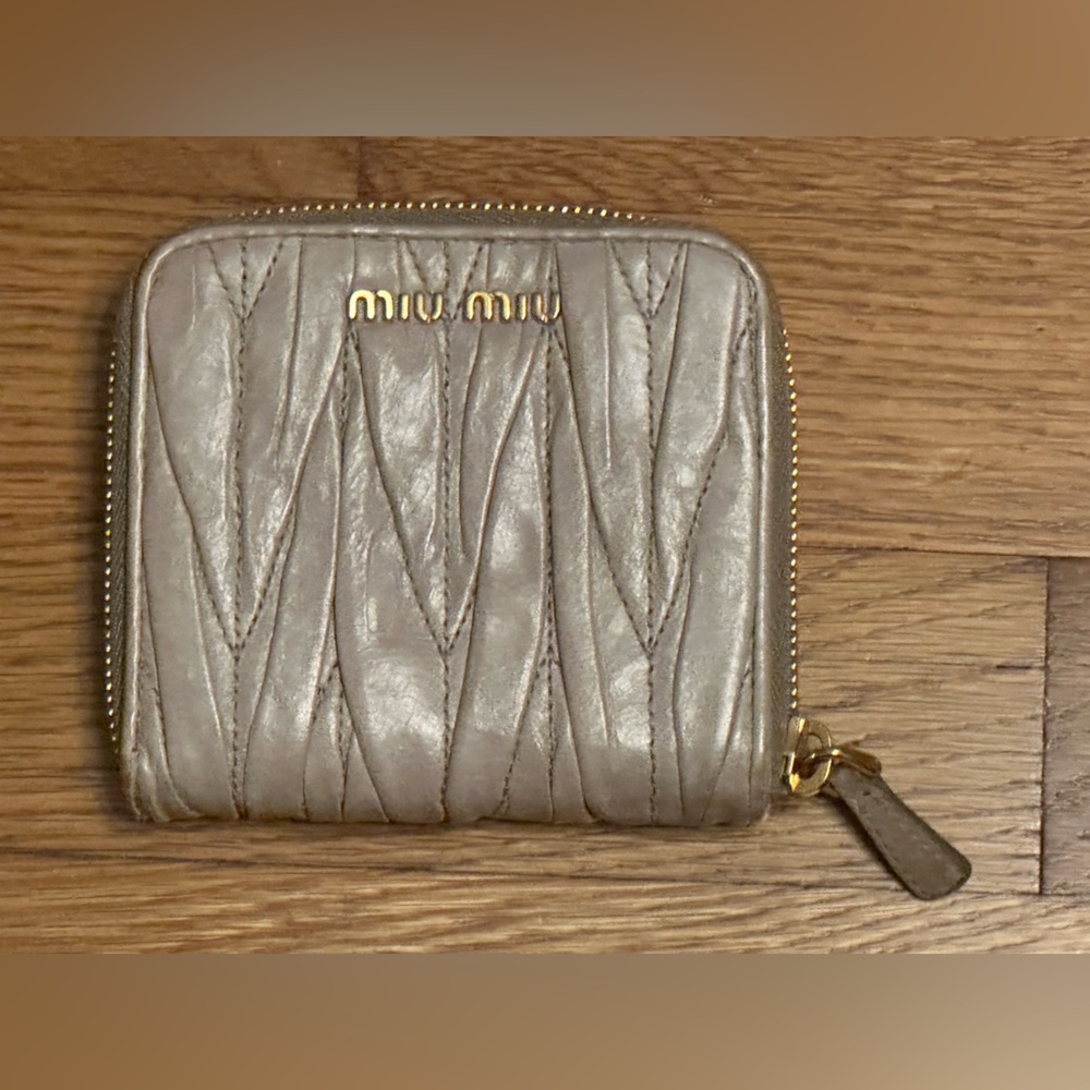 Women's Miu Miu Taupe Matelassé Compact Leather Wallet
